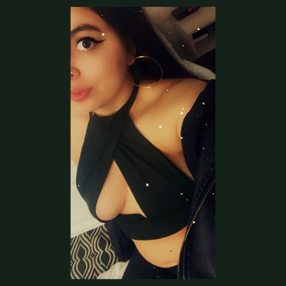 Meet your Posher, Camilla - Picture 11 of 12